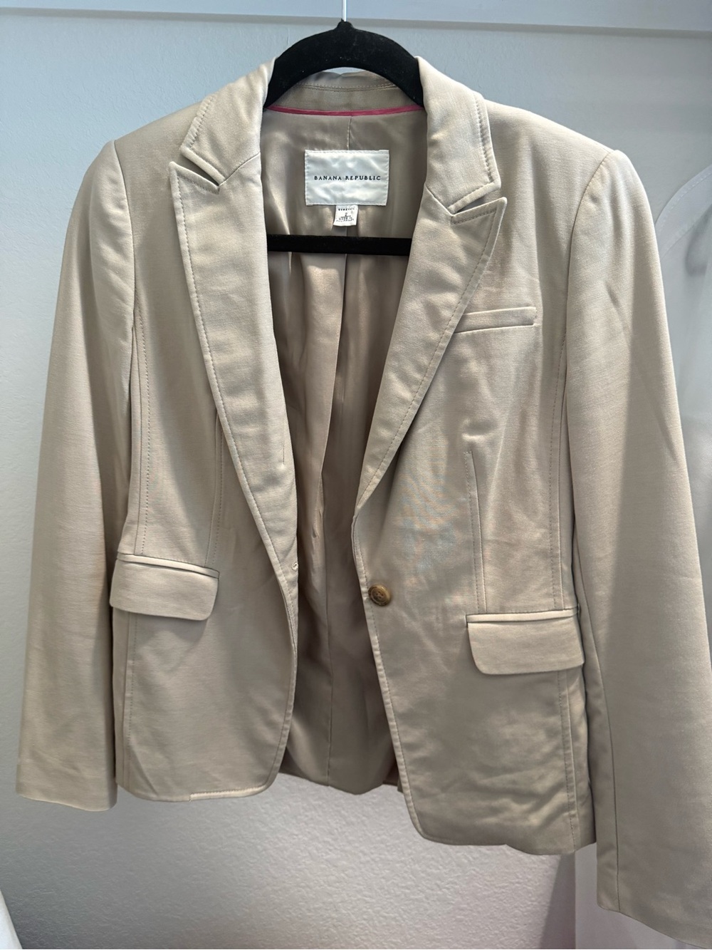 Banana Republic Light Cream Women's Single-Button Blazer